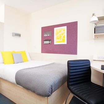 Example of Ensuite - Silver