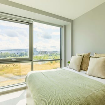 Deluxe Studio - Image 2