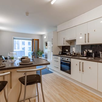 Classic Ensuite - Image 3