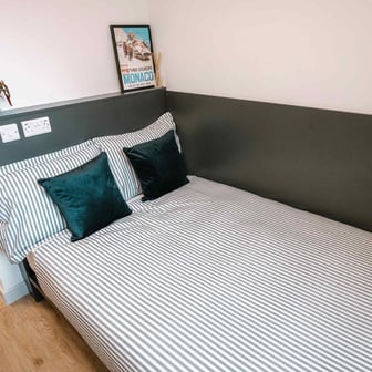 Premium En Suite - Image 1