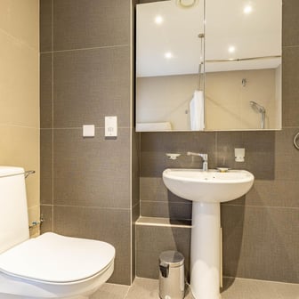 Classic Accessible Studio - Image 7