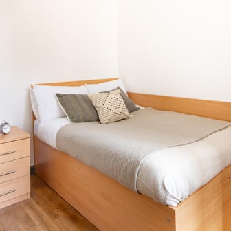 Bronze Double Room - Image 1