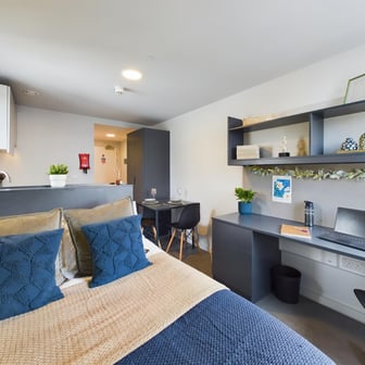 Classic Studio - Image 1