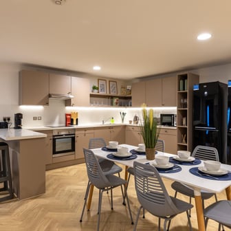 Classic Ensuite - Image 6