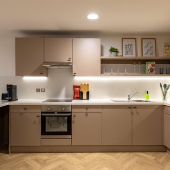 Classic Ensuite - Image 7