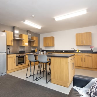 Non Ensuite - Bronze - Image 8