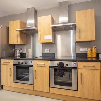 Non Ensuite - Silver - Image 11