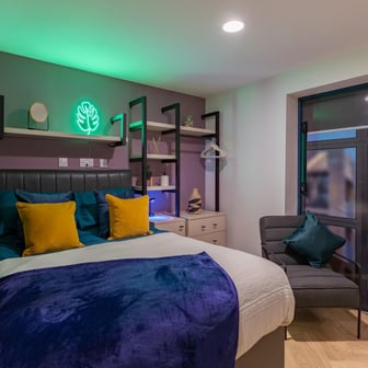 Platinum Plus Studio - Image 1