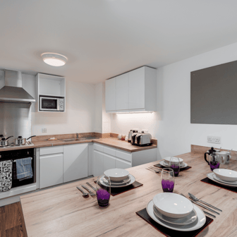 Standard Ensuite - Image 4