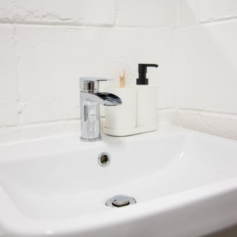 Non Ensuite - Silver - Image 10