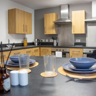 Non Ensuite - Gold - Image 11