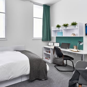 Premium Studio - Image 1