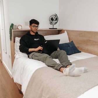 Gold En Suite (High Floors) - Image 3