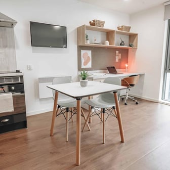 Gold Studio (High Floors) - Image 2