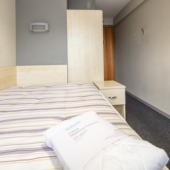 Ensuite - Bronze - Image 4