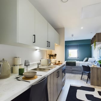 Standard Studio with Courtyard - Image 4