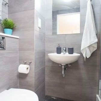 Executive Corner Penthouse - Image 7