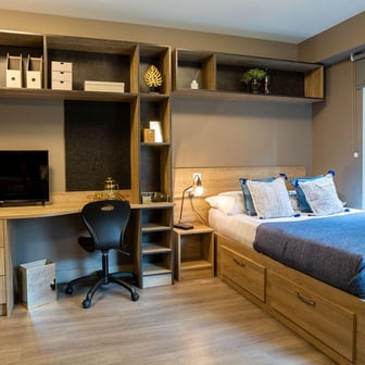 Platinum Studio - Image 6