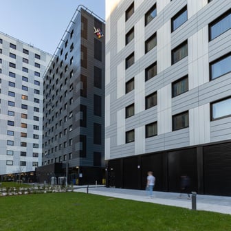 true Premium Studio with City Views - Image 31