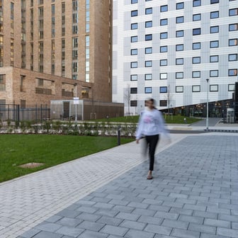 true Premium Studio with City Views - Image 32