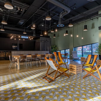 true Sky Studio - Image 15