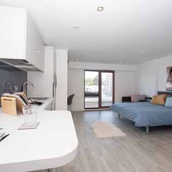 Diamond Studio - Image 2