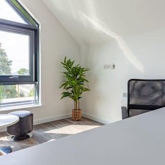 Penthouse Apartment - Image 4