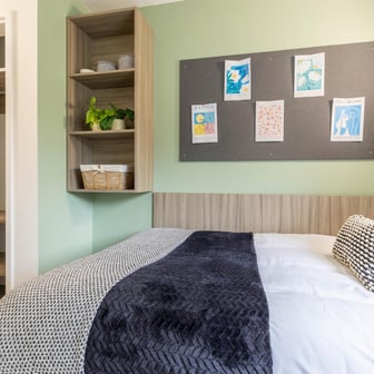 Accessible Ensuite - Image 1