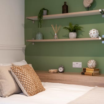 Platinum Plus En Suite (Loft) - Image 1