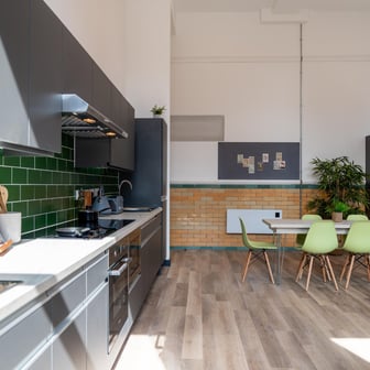 Platinum En Suite (Loft) - Image 7