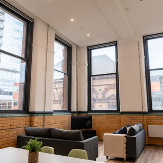 Platinum Plus En Suite (Loft) - Image 8