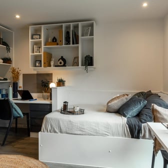 Luxe Plus Studio - (Premium Studio) - Image 1