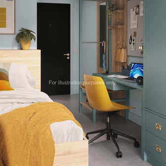 Accessible Ensuite - Image 2