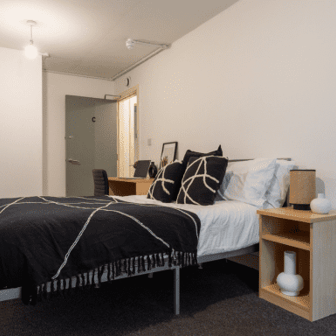 Gold Non Ensuite - Image 2