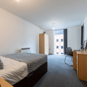 Gold Non Ensuite Top Floor - Image 1