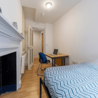 Bronze Non Ensuite - Image 1