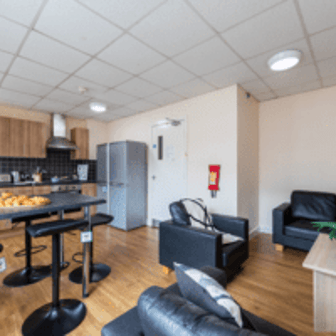 Bronze Non Ensuite - Image 4