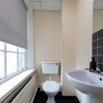 Bronze Non Ensuite - Image 6