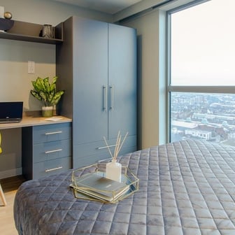 Penthouse 2 Bed Apartment - Image 4