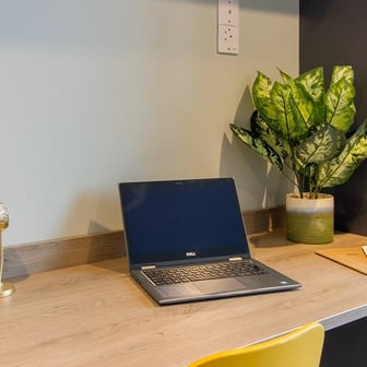 Penthouse 2 Bed Apartment - Image 7