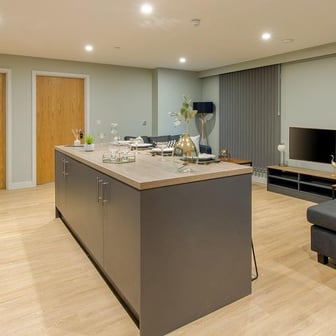 Classic 4 Bed Ensuite - Image 13