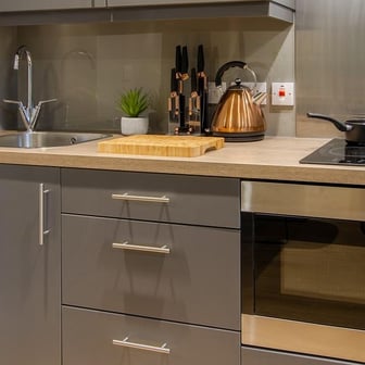 Deluxe Studio - Image 11