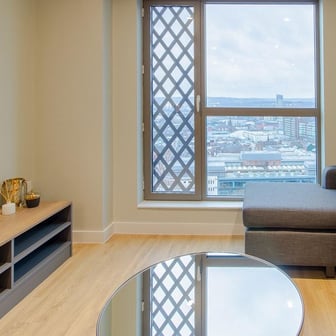 Penthouse 1 Bed Apartment - Image 22