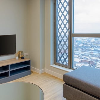 Penthouse 1 Bed Apartment - Image 23