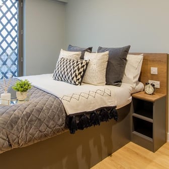 Penthouse 1 Bed Apartment - Image 28