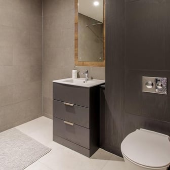 Penthouse 1 Bed Apartment - Image 34