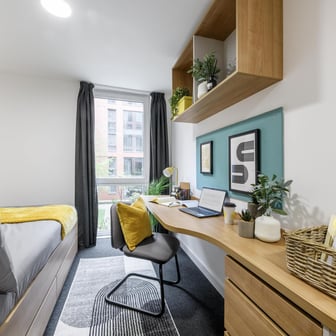 Platinum Ensuite - Image 1