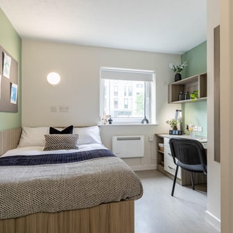 Classic Ensuite - Image 5