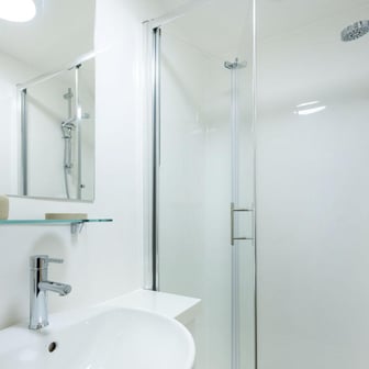 Premium Ensuite - Image 7