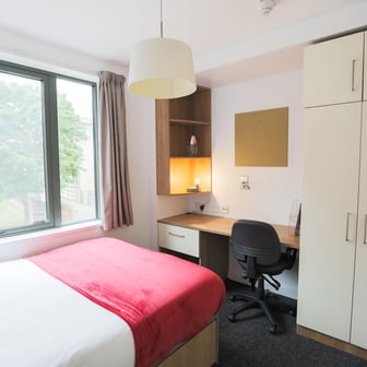 Bronze Studio - Image 1